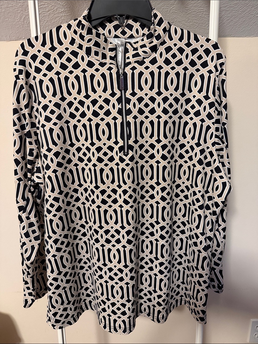 Lulu B 1/4 zip pullover activewear performance top - size XL  black tan white